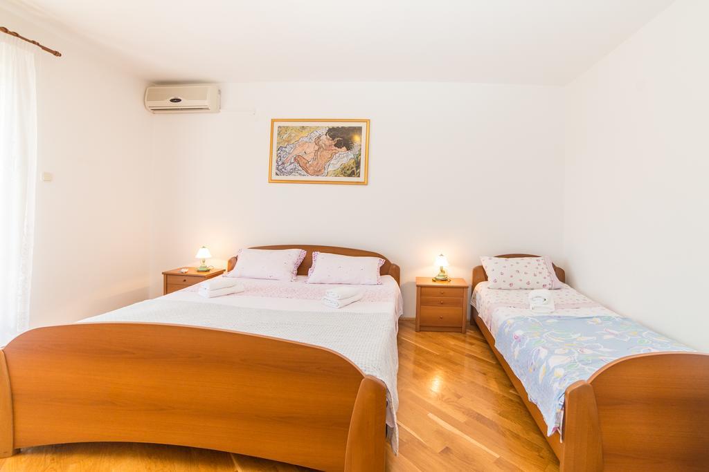 Rooms Glavan 63 Ρόβινι Εξωτερικό φωτογραφία
